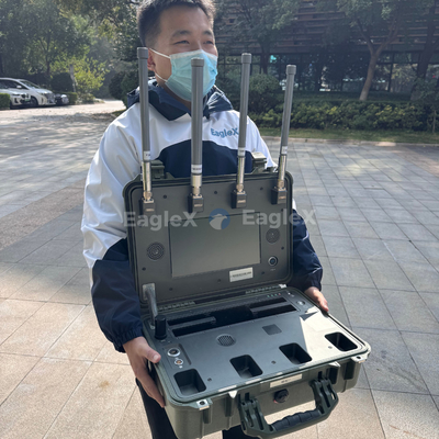 8-10KM FPV UAV Drone Detection Range เครื่องตรวจจับ Drone มือถือที่มีตําแหน่งนักบินในเวลาจริง