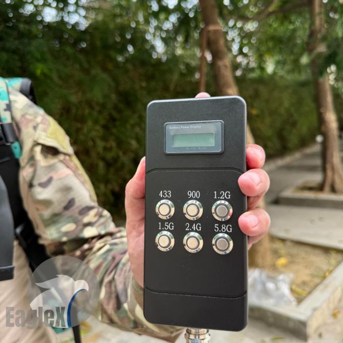 2000M 6 ความถี่ Anti FPV Drone Jammer Backpack Style Drone GPS จอม 0
