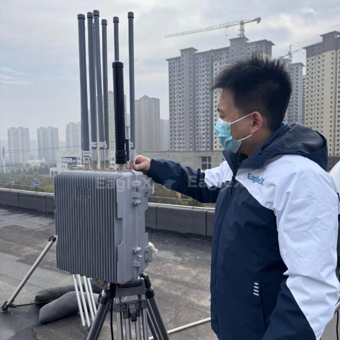 1-3KM Anti Drone Defense Drone with GPS L1 Spoofing for Airport Prison การรักษาความปลอดภัยชายแดนและการแก้ไขความปลอดภัยโรงไฟฟ้า 0