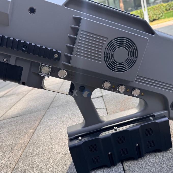 36h ความทนทาน Drone Portable Defense Solution สําหรับคอนเสิร์ตตํารวจทหาร 1-3KM FPV Drone Jammer ด้วยเครื่องตรวจจับการตรวจจับ 5KM 0